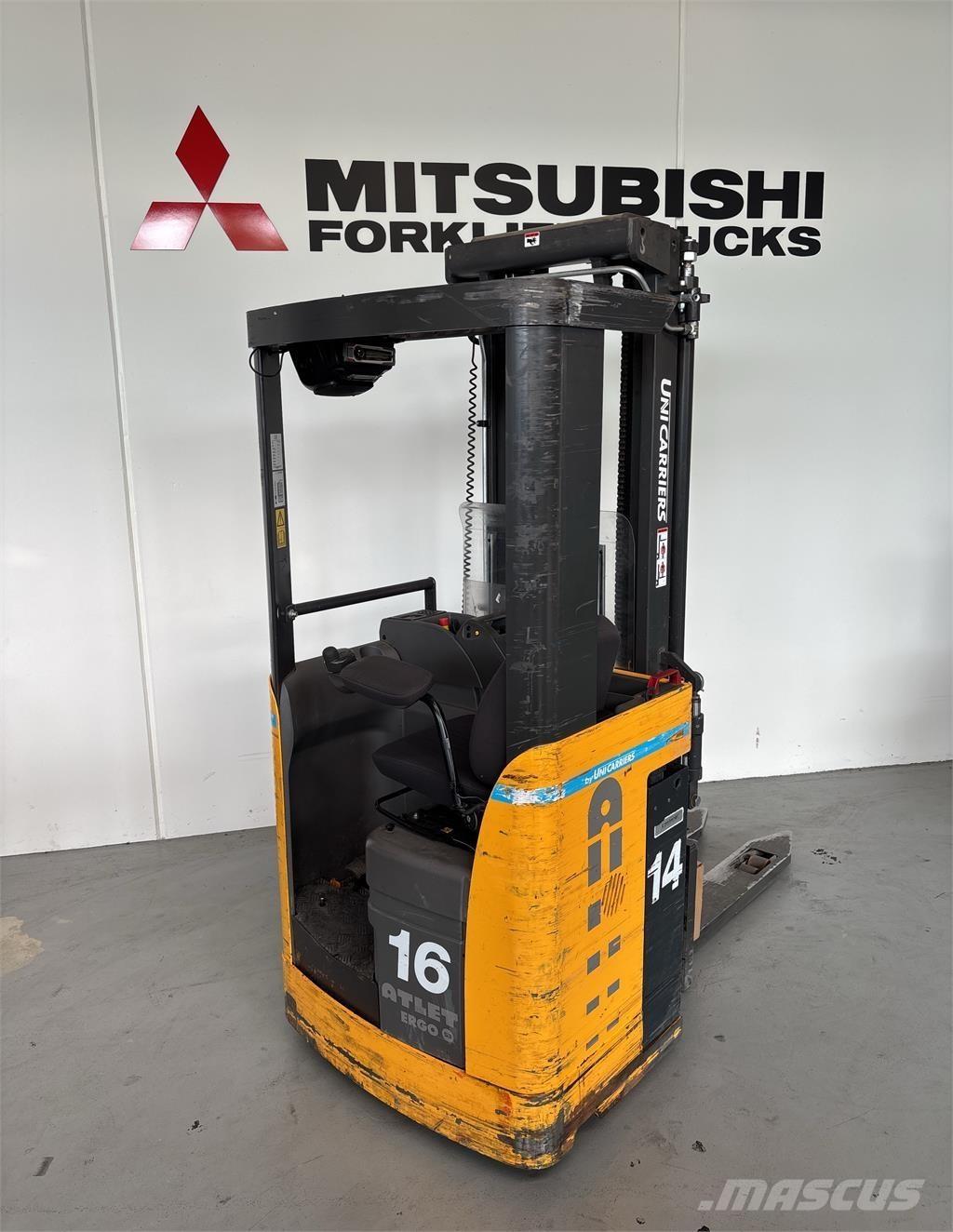 Atlet X160 Samopogonski ručni viljuškari