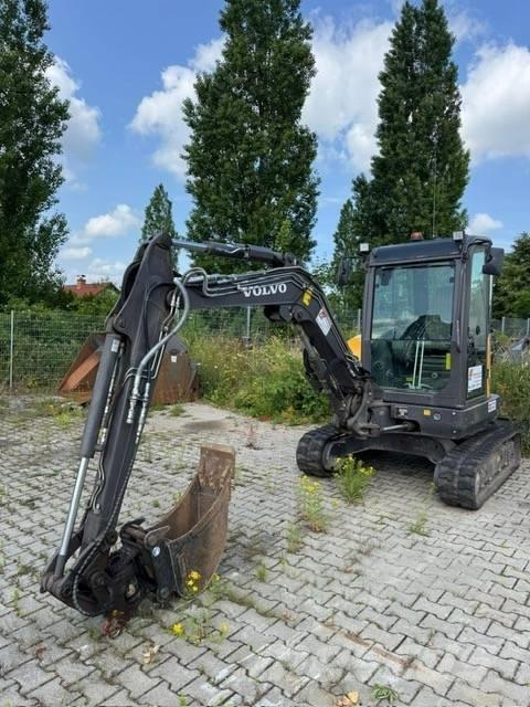 Volvo ECR35D Mini bageri < 7t
