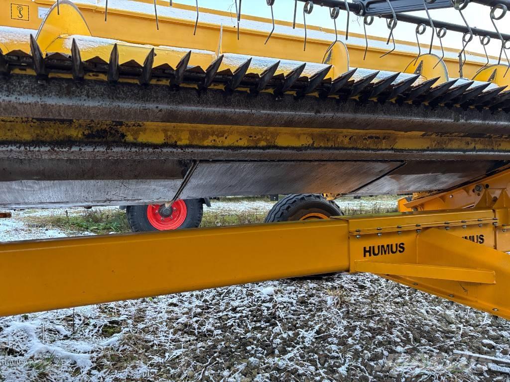 New Holland CX 8.90 Kombajni