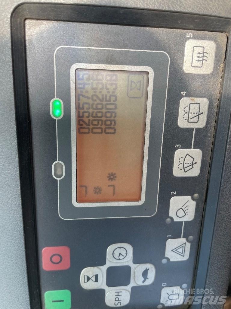 Toyota 8FBMT30 Električni viljuškari
