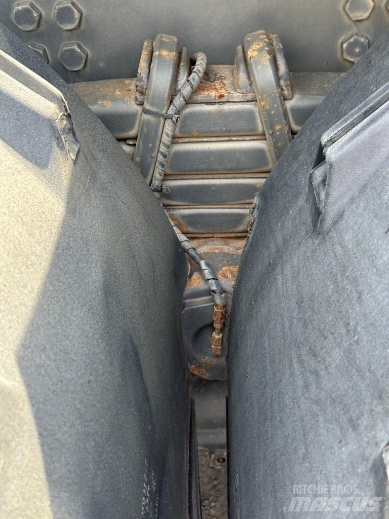 Scania G 440 Rol kiper kamioni sa kukom za podizanje tereta