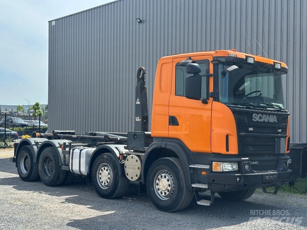 Scania G 440 Rol kiper kamioni sa kukom za podizanje tereta