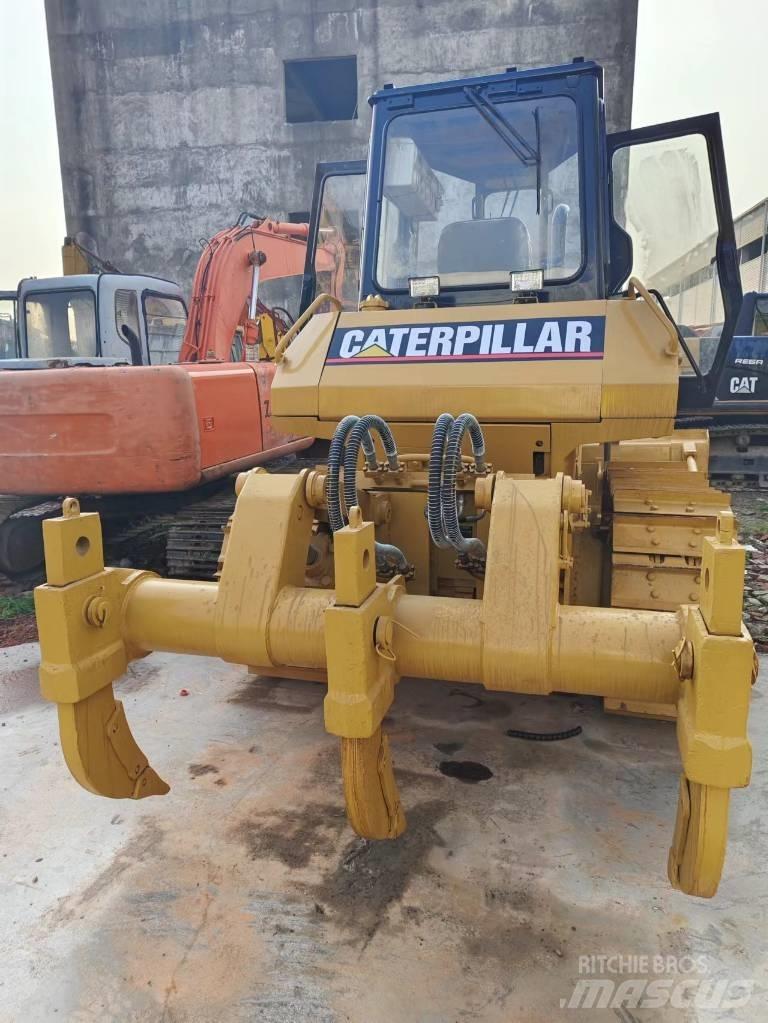 CAT D 6 G Buldožeri guseničari