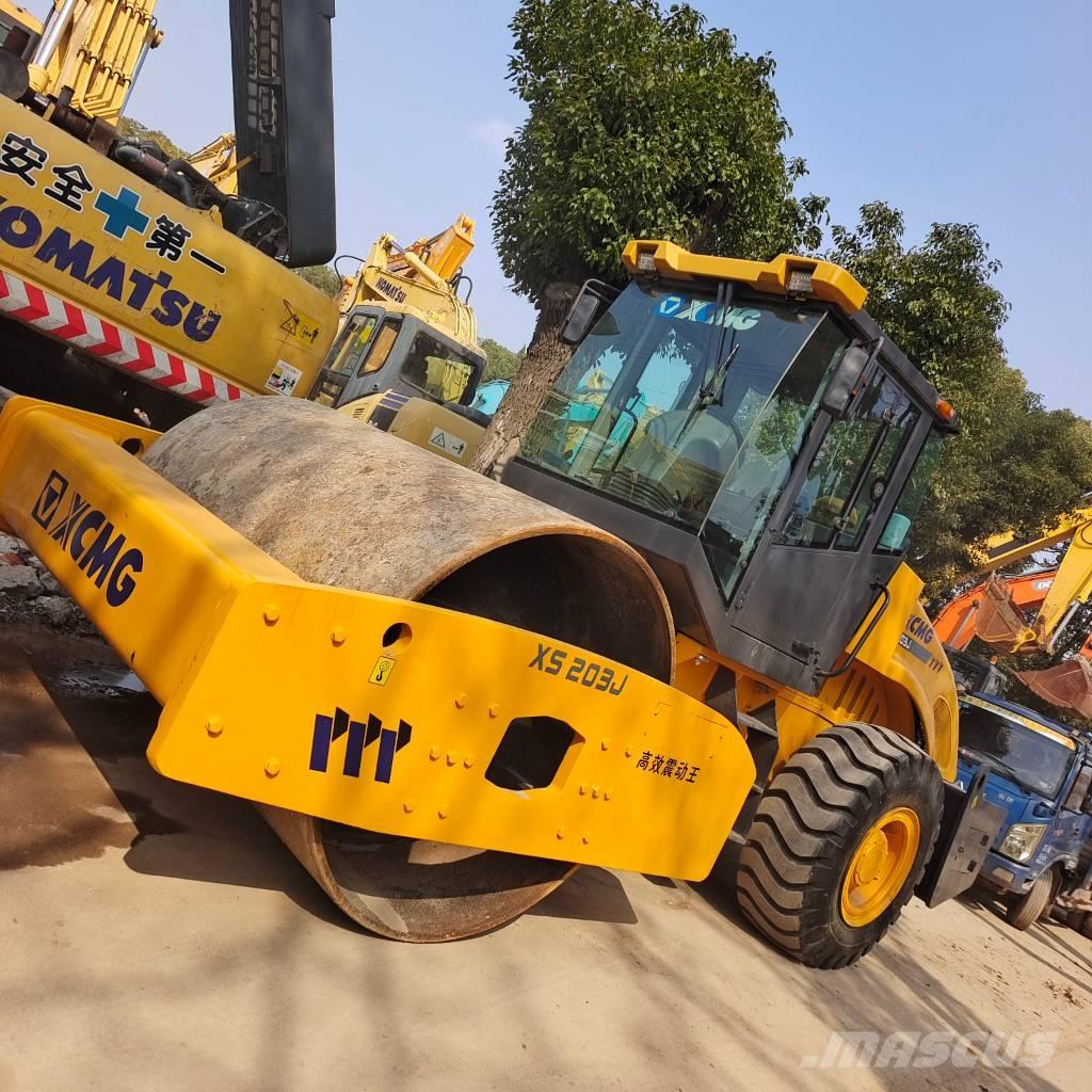 XCMG XS 203 J Valjci sa jednim bubnjem