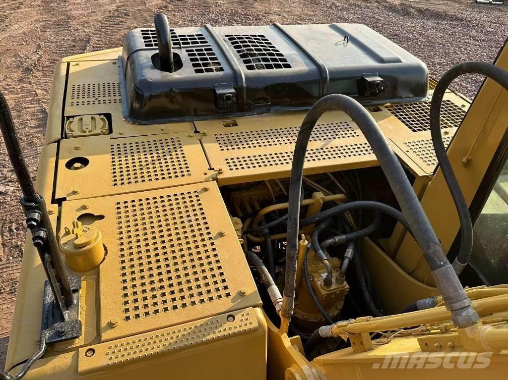 CAT 320 B Bageri guseničari