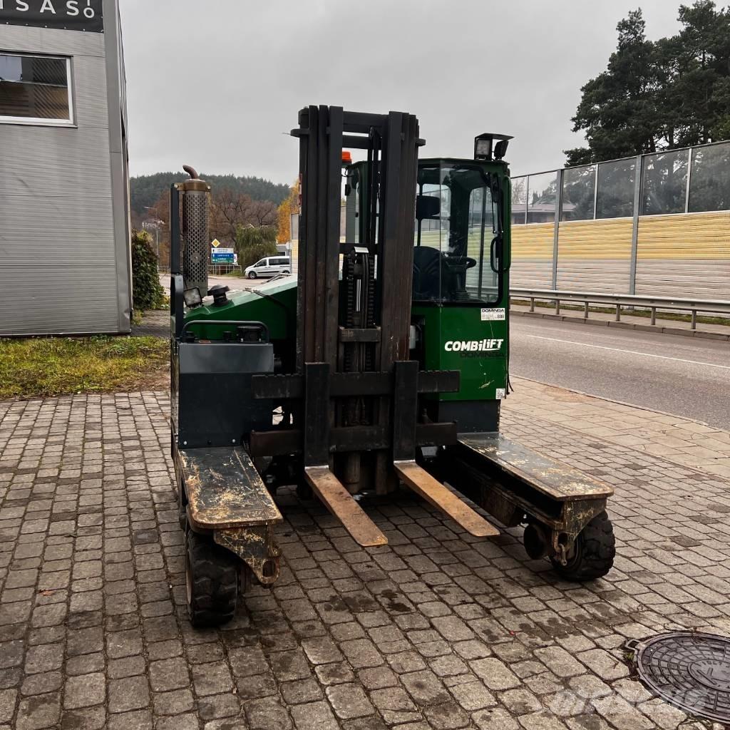 Combilift C 4000 Viljuškari sa 4-stranskim dohvatom