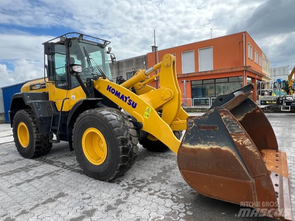 Komatsu WA320-7 Utovarivači na točkove