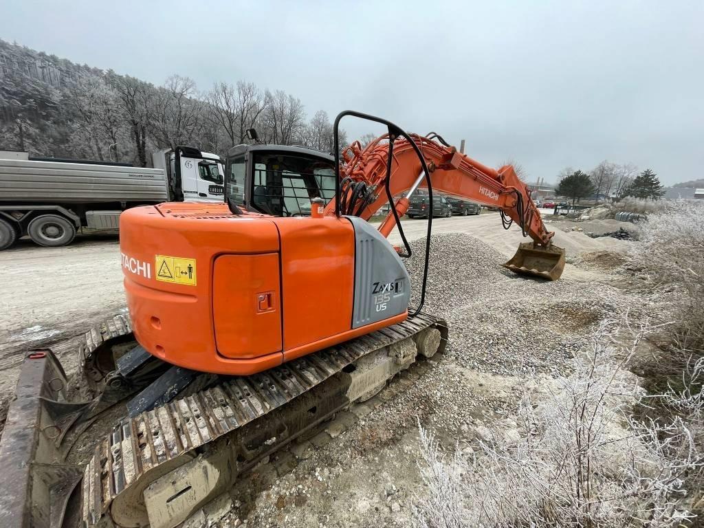Hitachi ZX 135 US Bageri guseničari