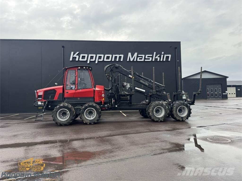 Komatsu 855 Forvarderi