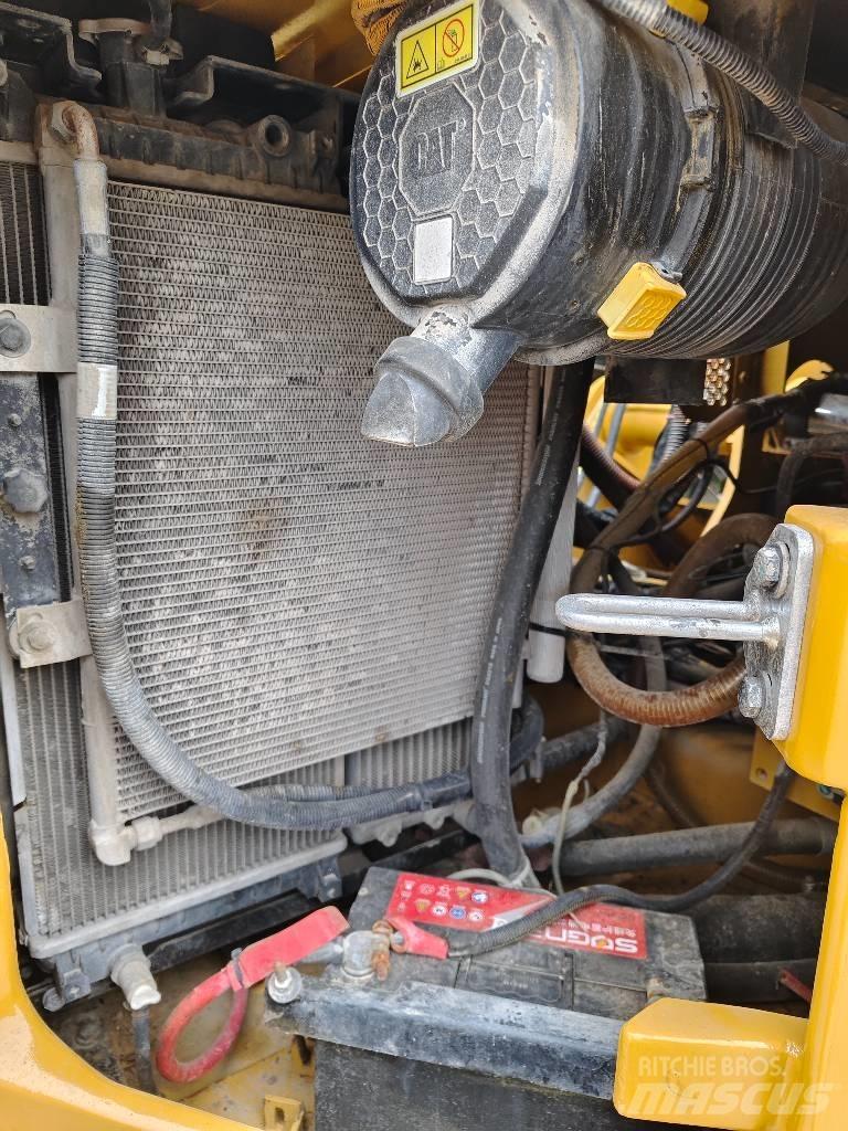 CAT 307.5 Mini bageri < 7t