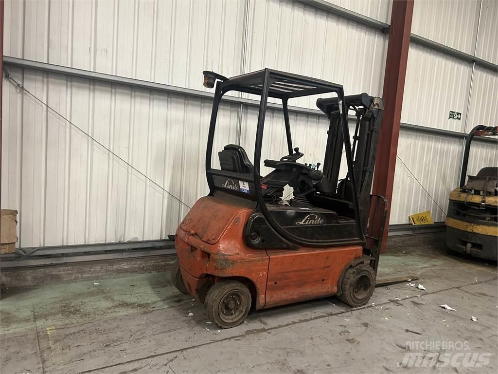 Linde E18P-02 Električni viljuškari