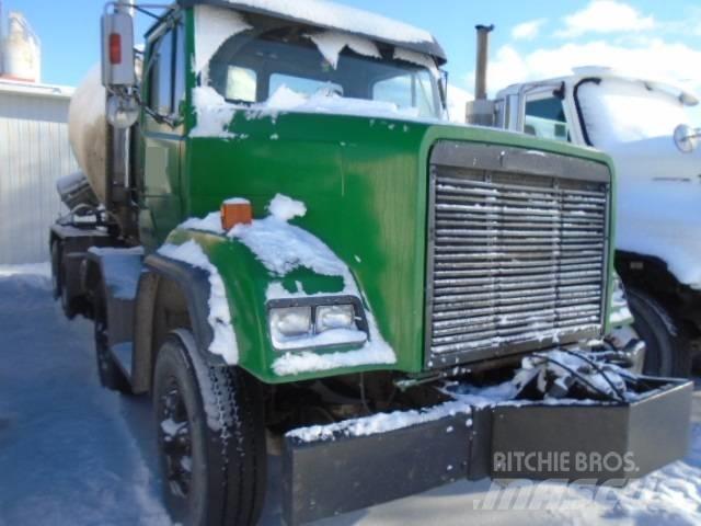 Freightliner FLC 112 Ostali kamioni