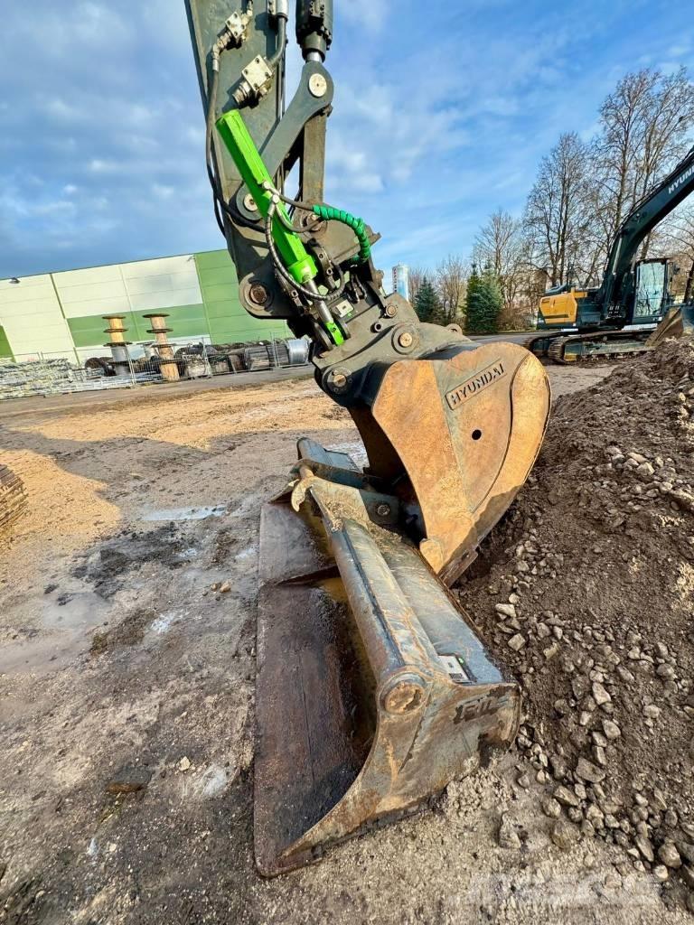 Hyundai HX 220 AL Bageri guseničari