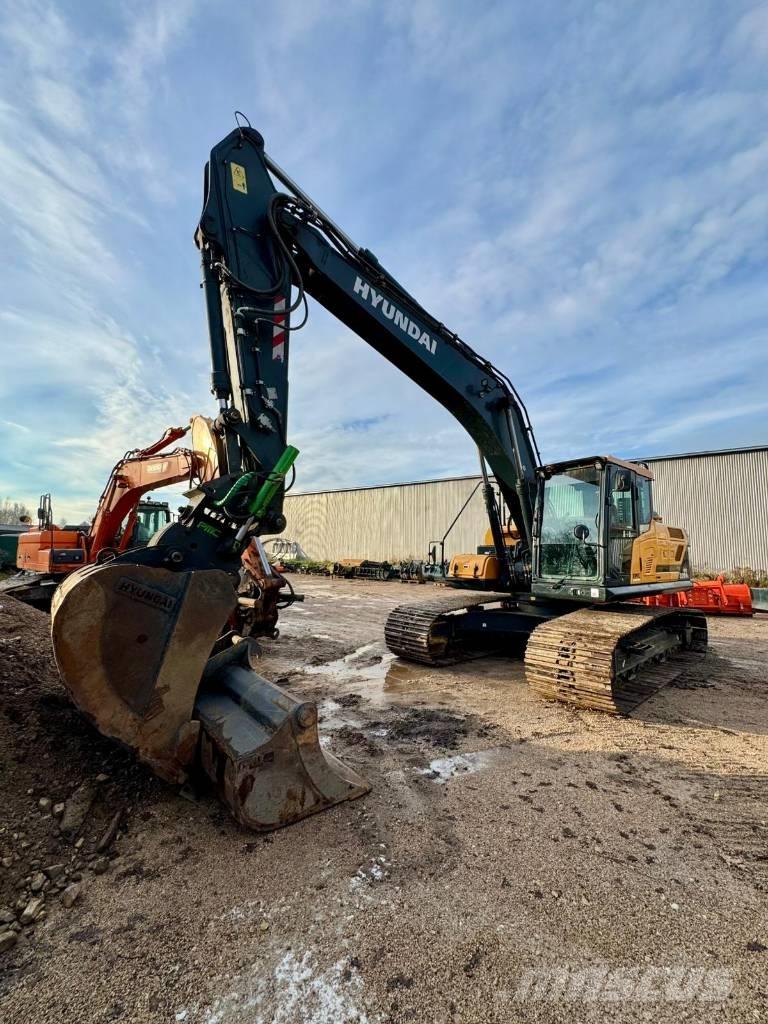 Hyundai HX 220 AL Bageri guseničari