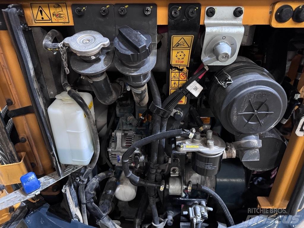 Hyundai R25Z-9 AK Mini bageri < 7t