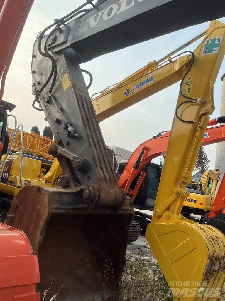 Volvo EC 480 D L Bageri guseničari