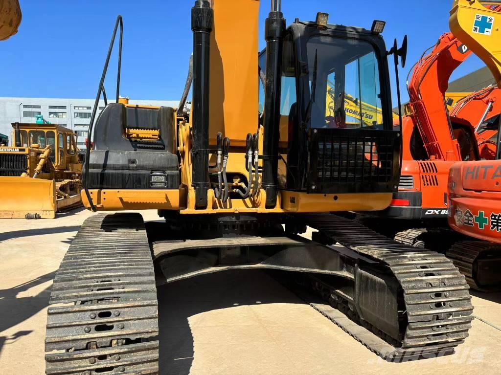 CAT 325 D Bageri guseničari