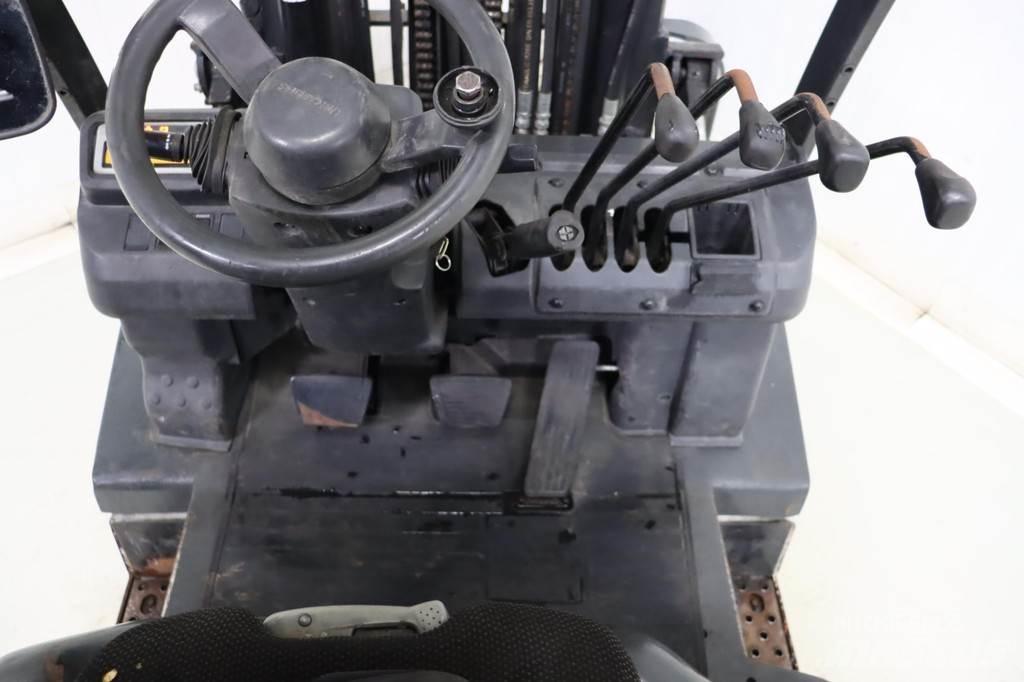 Nissan U1D2A20LQ Plinski viljuškari