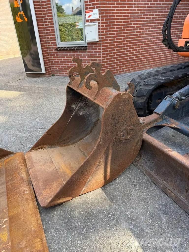 Doosan S75-V Bageri guseničari