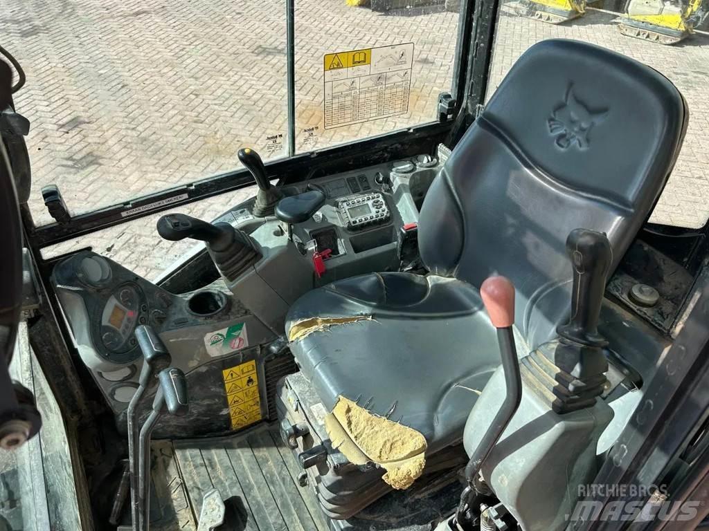 Bobcat E27 Mini bageri < 7t