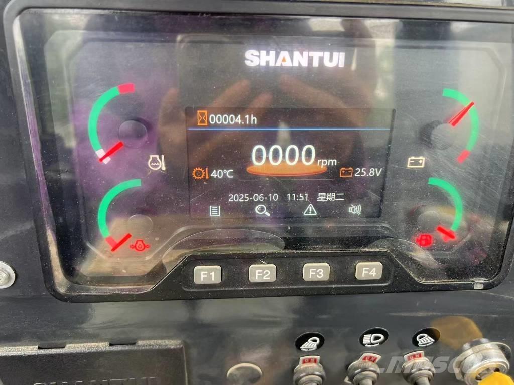 Shantui SD 22 Buldožeri guseničari