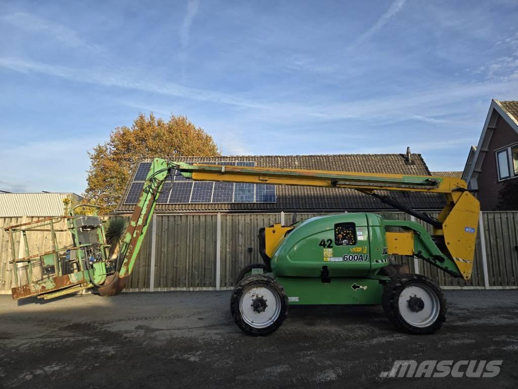 JLG 600 AJ Zglobne podizne platforme