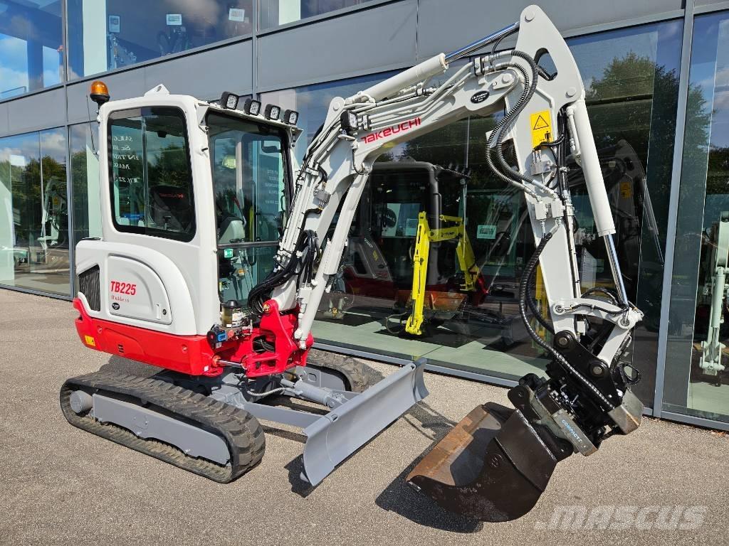 Takeuchi TB 225 Mini bageri < 7t
