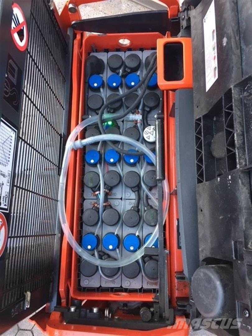 Linde D08 Visoko dizajući komisioni viljuškar