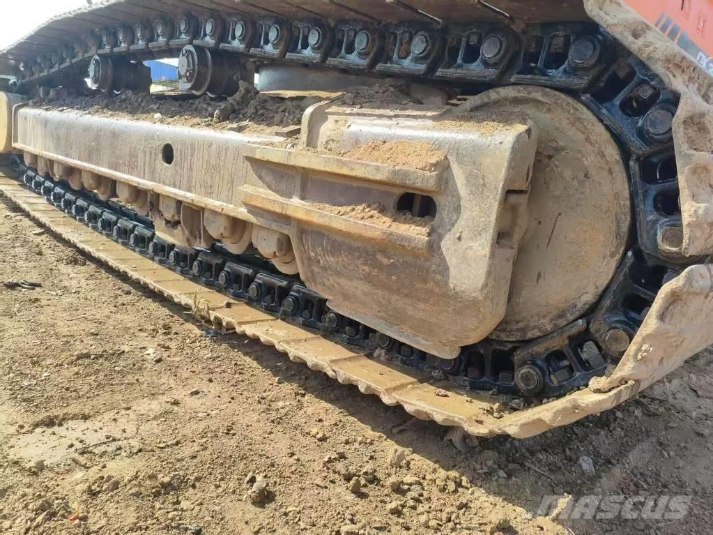 Doosan DX 380 LC Bageri guseničari