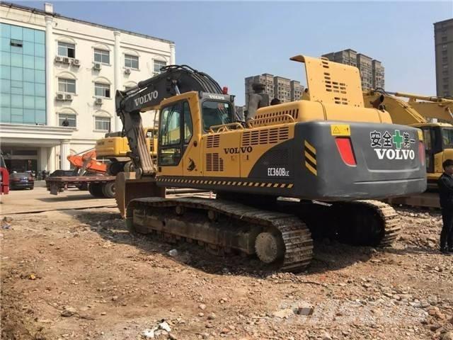 Volvo EC 360 B LC Bageri guseničari