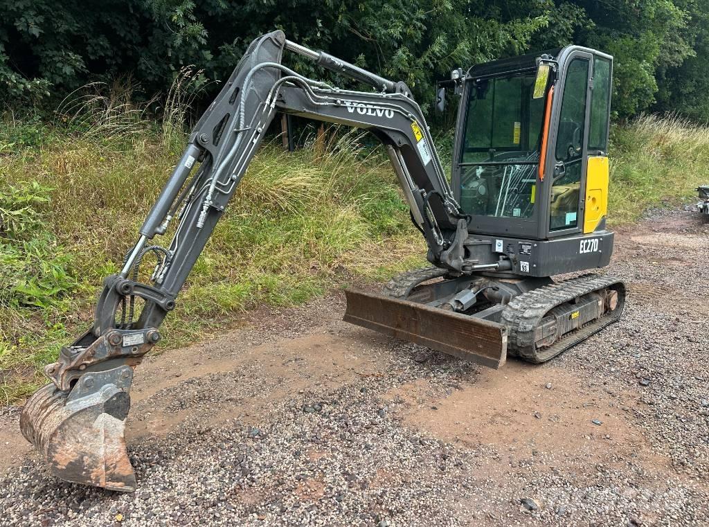 Volvo EC 27 D Mini bageri < 7t