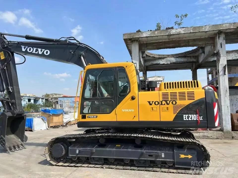 Volvo EC 210 B LC Midi bageri 7t – 12t