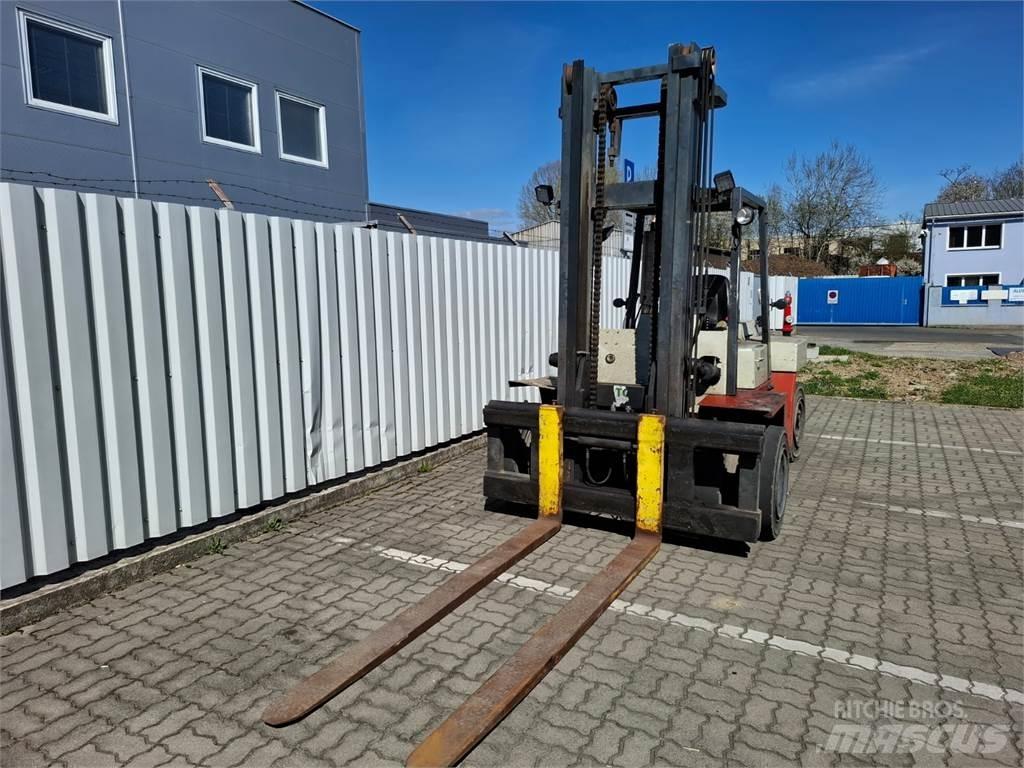 Nissan DF05A60U Dizelski viljuškari