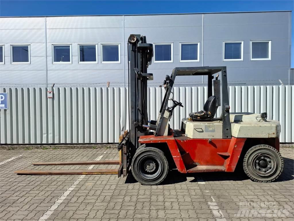 Nissan DF05A60U Dizelski viljuškari