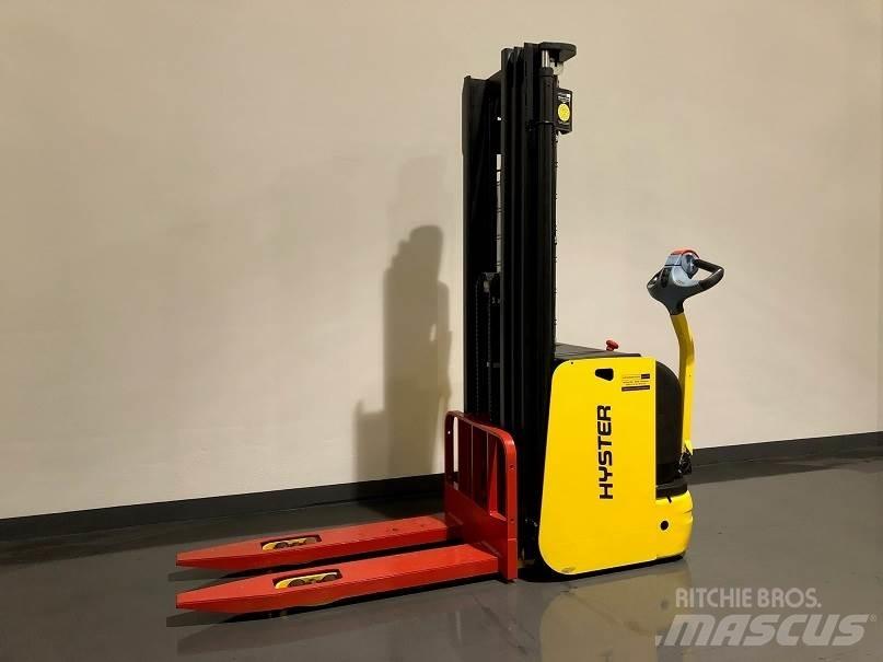 Hyster S1.6AC Ručni električni viljuškar