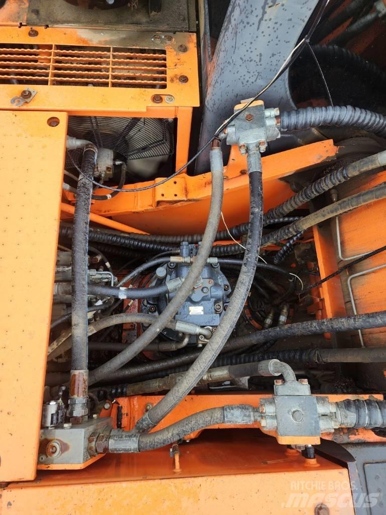 Doosan DX 300 LC-5 Bageri guseničari