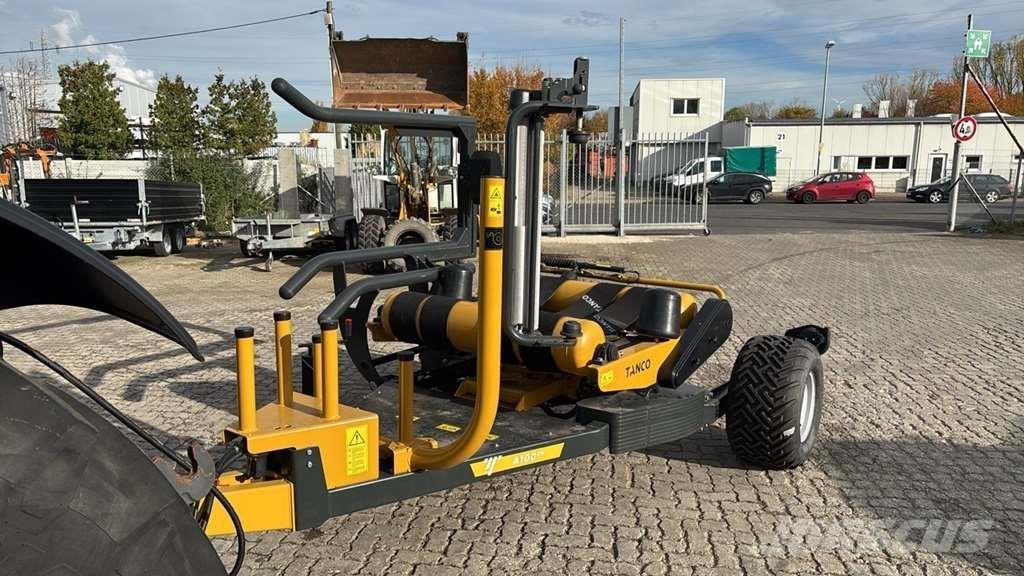 Tanco A100-EH Kombajni za stočnu hranu