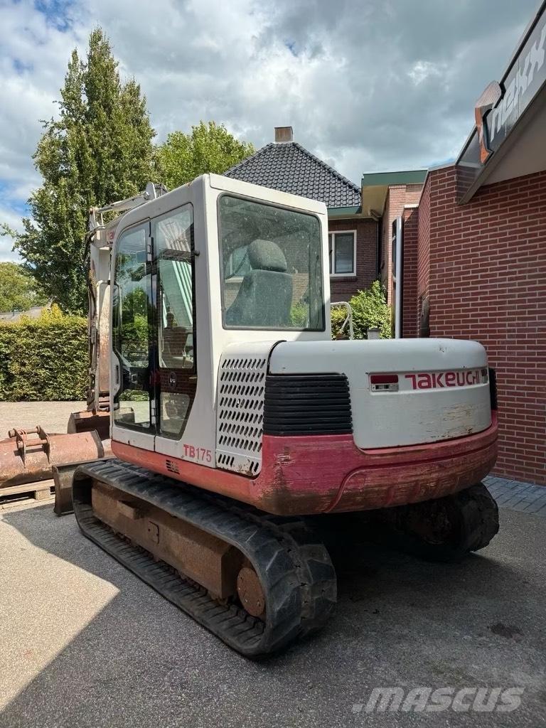 Takeuchi TB 175 Bageri guseničari