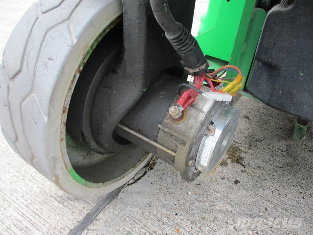 JLG 2632 ES (983) Makazaste platforme