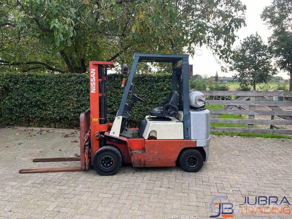 Nissan APJ02A25PU Plinski viljuškari