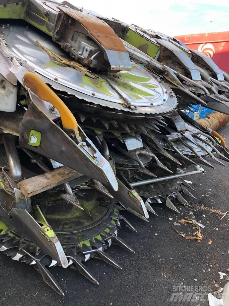 CLAAS Orbis 900 Mašine za stočnu hranu sa sopstvenim pogonom