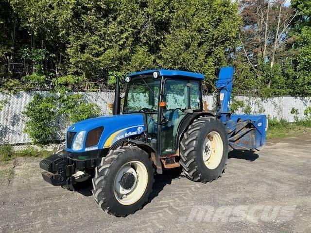 New Holland T 4040 Traktori