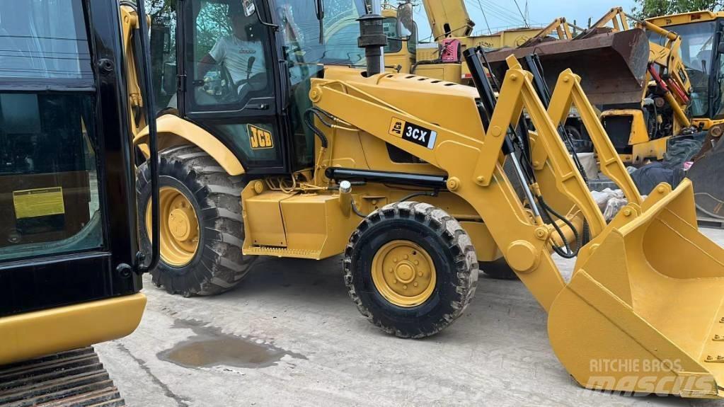 JCB 3 CX Rovokopači