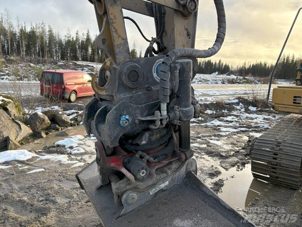 CAT 313F Bageri guseničari
