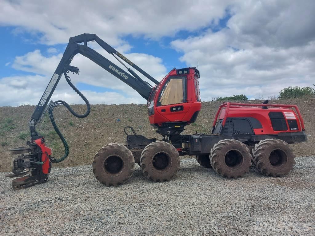 Komatsu 931XC-2 Harversteri