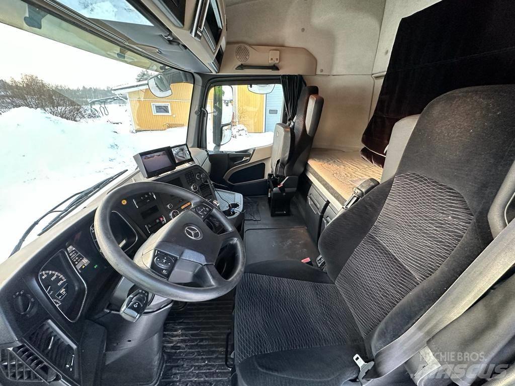 Mercedes-Benz Actros Kamioni za prevoz životinja