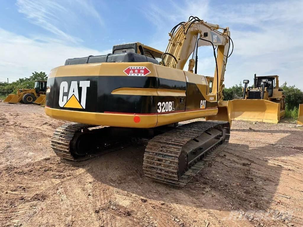 CAT 320 B Bageri guseničari