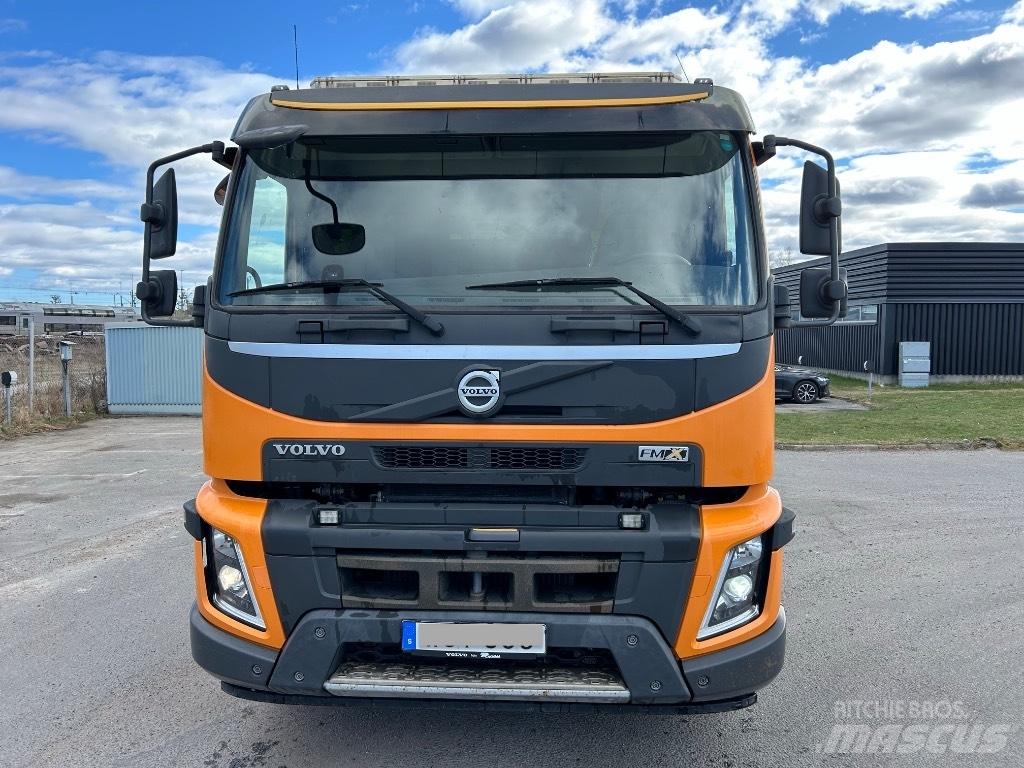 Volvo FMX 460 8x4 Rol kiper kamioni sa kukom za podizanje tereta