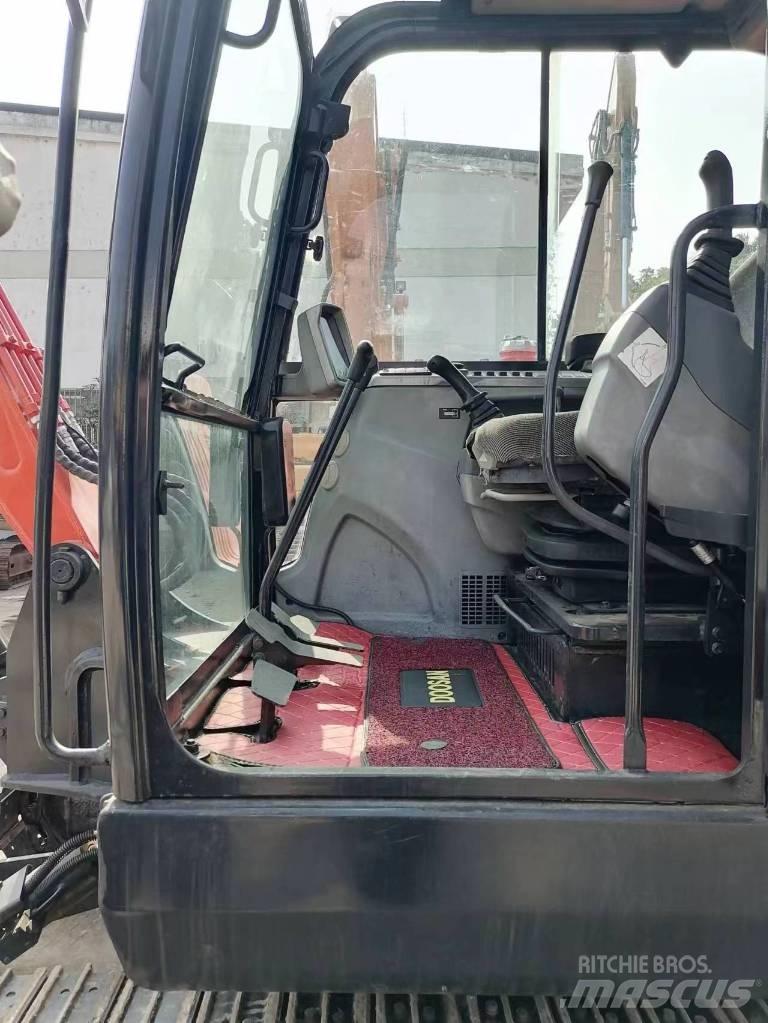 Doosan DX 60 Bageri guseničari