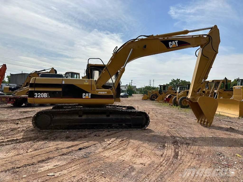 CAT 320 B Bageri guseničari
